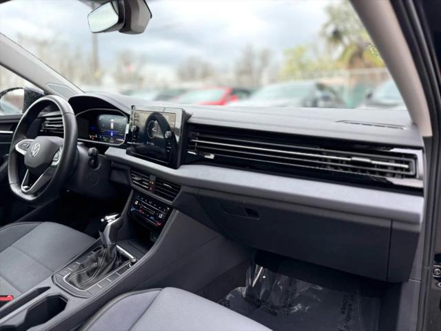 2025 Volkswagen Jetta 1.5T SE