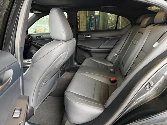 2024 Lexus IS 350 F SPORT