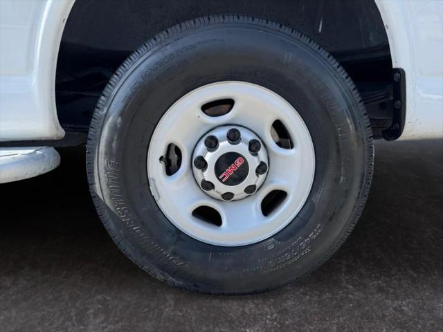 2024 GMC Savana Cargo RWD 2500 Regular Wheelbase Work Van