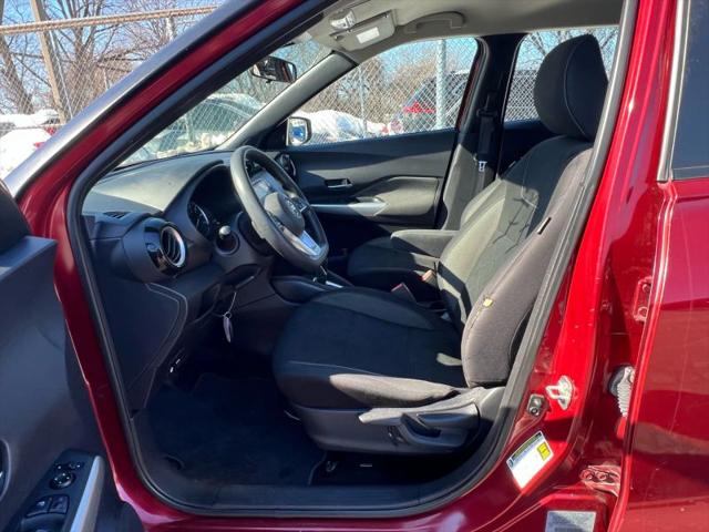 2020 Nissan Kicks SV Xtronic CVT