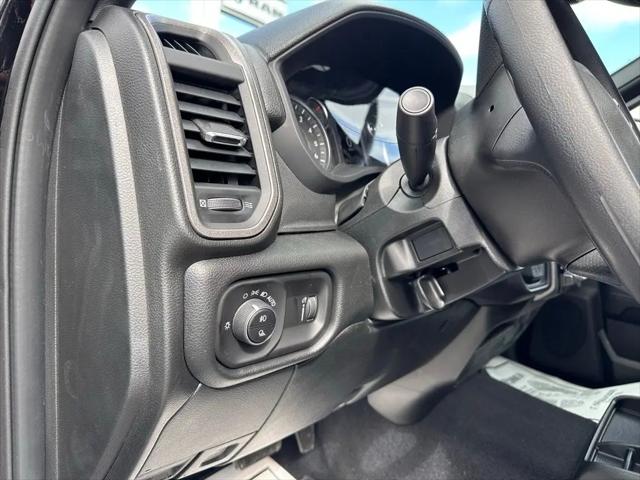 2026 Ram 2500 Black Express Crew Cab 4x4 6'4" Box