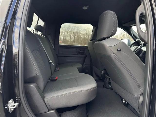 2026 Ram 2500 Black Express Crew Cab 4x4 6'4" Box