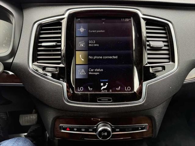 2017 Volvo XC90 T6 Momentum