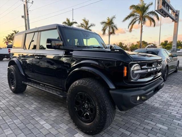 2022 Ford Bronco Outer Banks for sale in Miami, FL