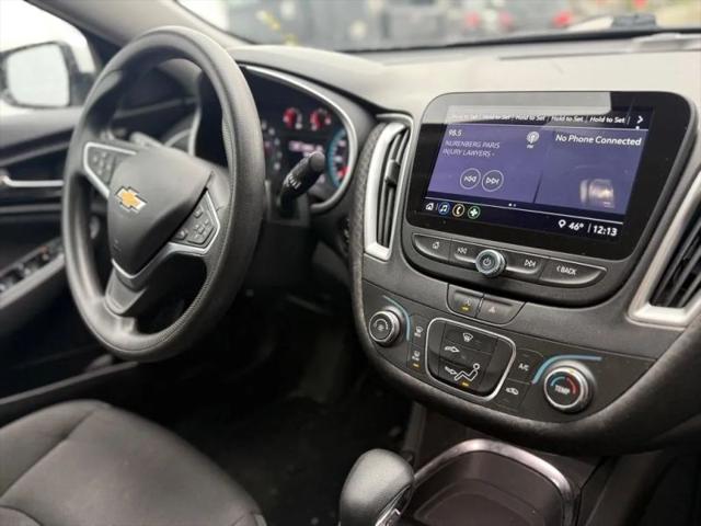 2022 Chevrolet Malibu FWD 1FL