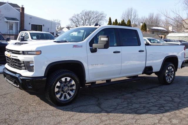 2024 Chevrolet Silverado 2500HD Custom