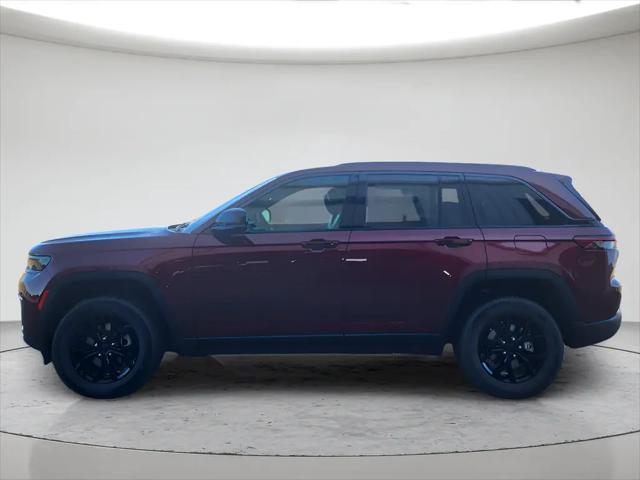 2026 Jeep Grand Cherokee Altitude 4x4