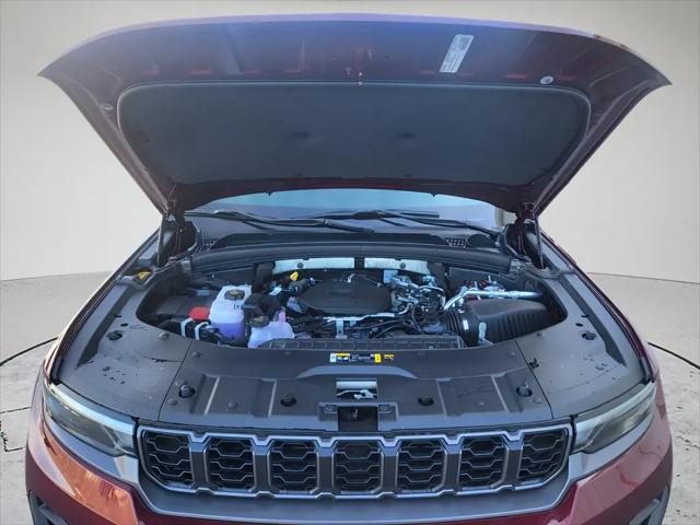 2026 Jeep Grand Cherokee Altitude 4x4