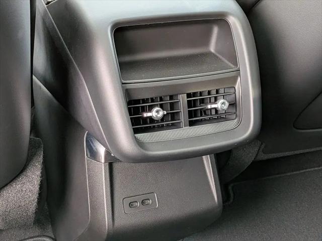 2026 Cadillac iQ Luxury AWD