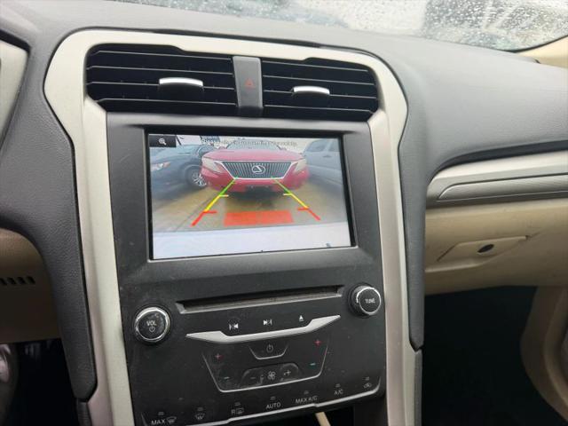 2015 Ford Fusion SE