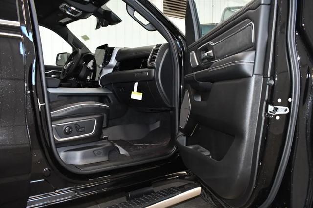 2026 Ram 1500 Laramie Crew Cab 4x4 5'7" Box
