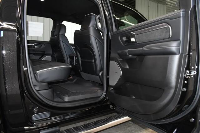 2026 Ram 1500 Laramie Crew Cab 4x4 5'7" Box