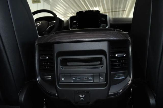 2026 Ram 1500 Laramie Crew Cab 4x4 5'7" Box