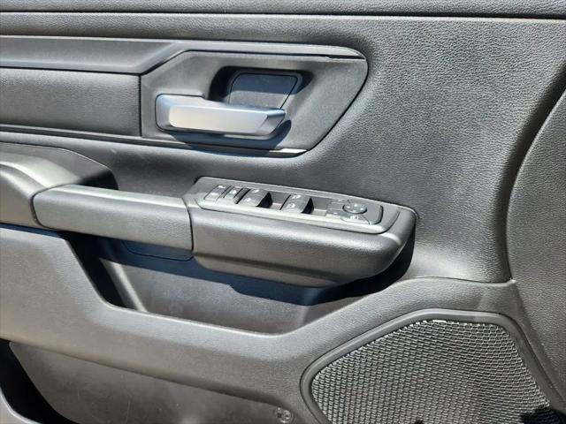 2026 Ram 1500 Tradesman Crew Cab 4x4 57 Box