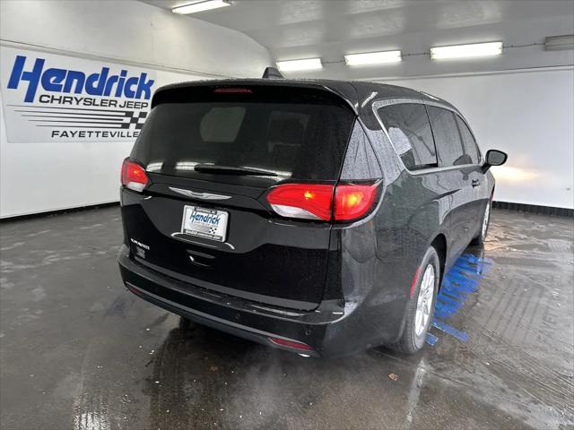 2026 Chrysler Voyager LX