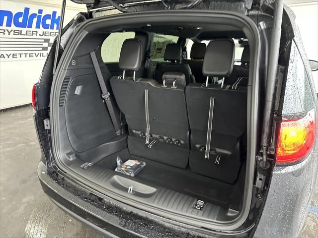 2026 Chrysler Voyager LX