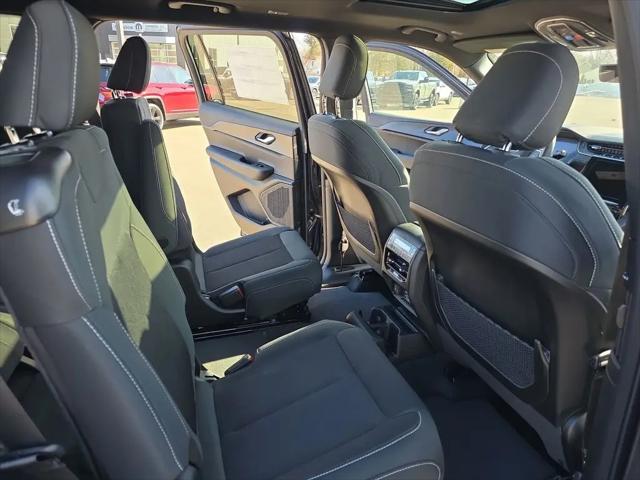 2026 Jeep Grand Cherokee L Altitude 4x4