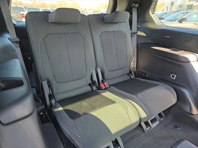 2026 Jeep Grand Cherokee L Altitude 4x4
