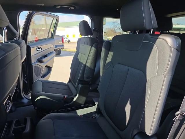 2026 Jeep Grand Cherokee L Altitude 4x4