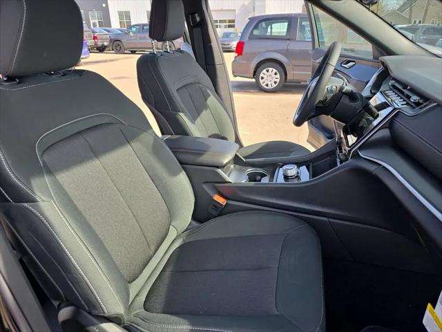 2026 Jeep Grand Cherokee L Altitude 4x4