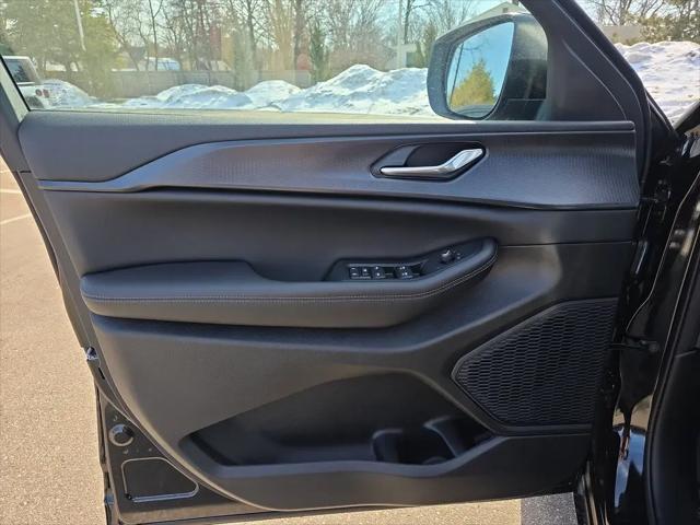 2026 Jeep Grand Cherokee L Altitude 4x4