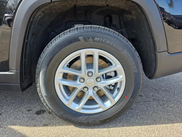2026 Jeep Grand Cherokee L Altitude 4x4