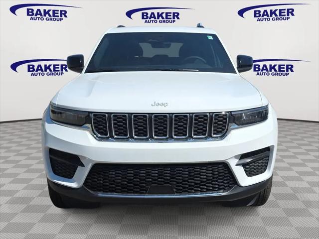 2026 Jeep Grand Cherokee Altitude 4x4