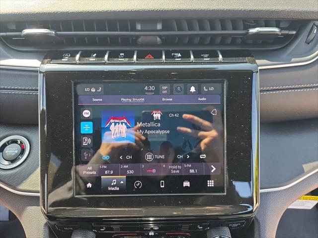 2026 Jeep Grand Cherokee Altitude 4x4