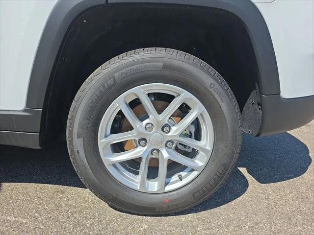 2026 Jeep Grand Cherokee Altitude 4x4