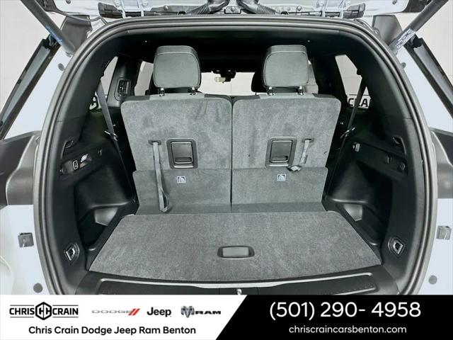 2026 Jeep Grand Cherokee L Altitude 4x4