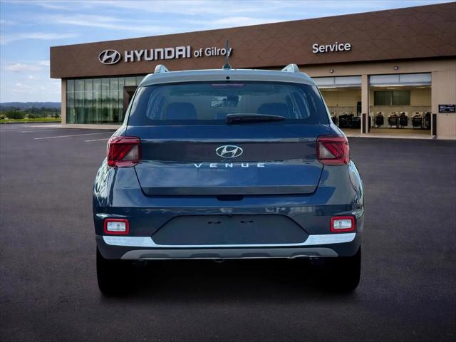 2026 Hyundai Venue SEL w/Two-Tone Roof