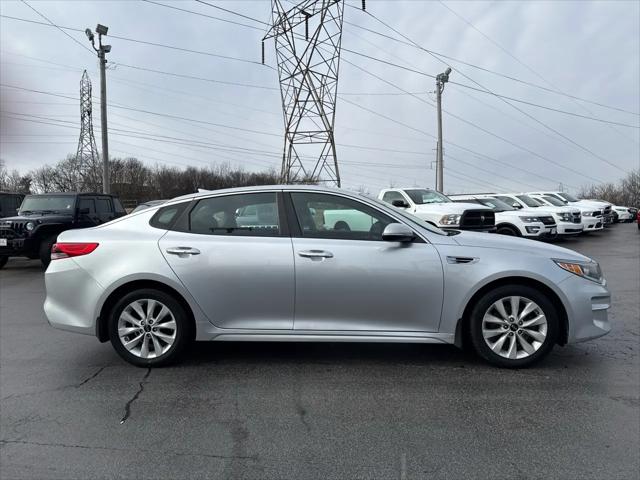 2020 Kia Optima LX