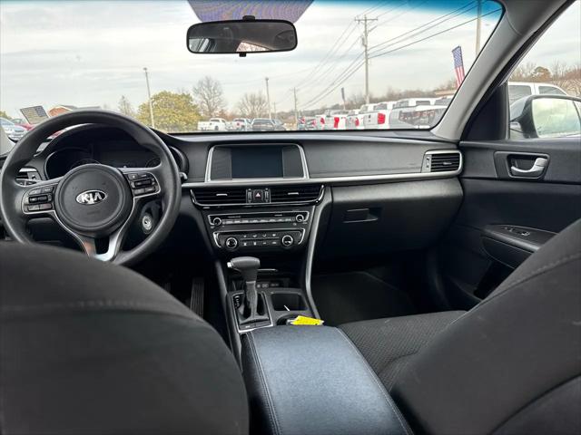 2020 Kia Optima LX