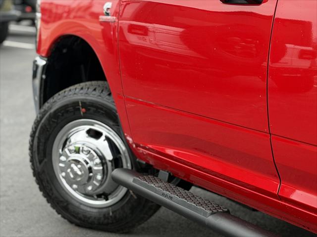 2026 Ram 3500 Tradesman Crew Cab 4x4 8' Box