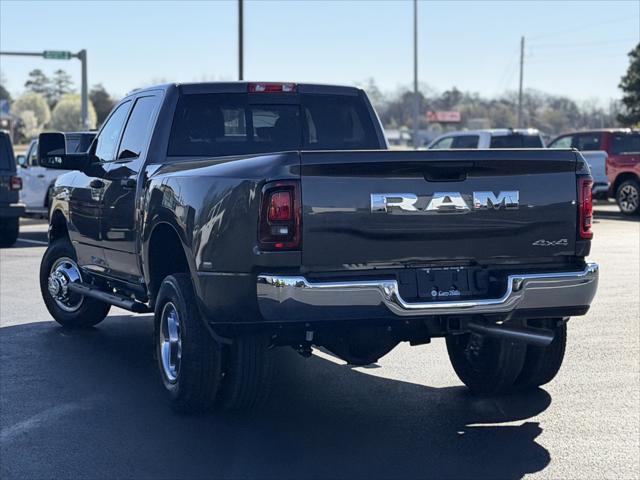 2026 Ram 3500 Tradesman Crew Cab 4x4 8' Box