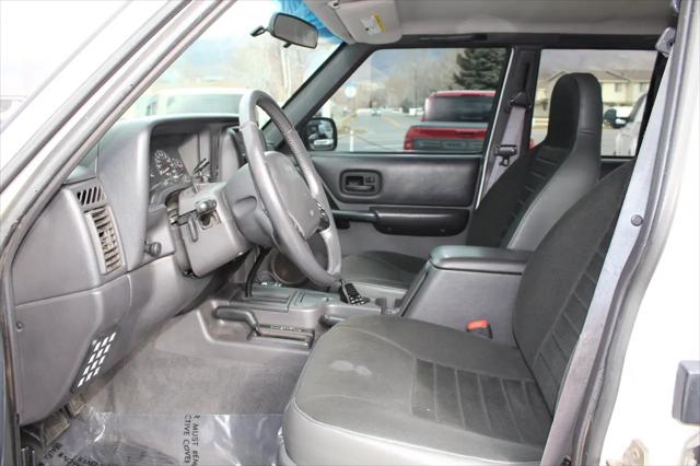 2001 Jeep Cherokee Sport