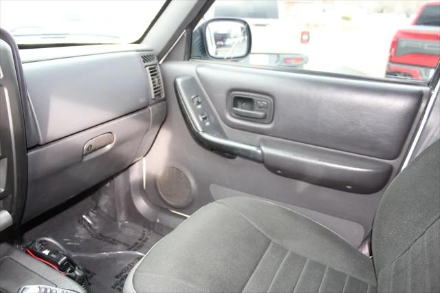 2001 Jeep Cherokee Sport
