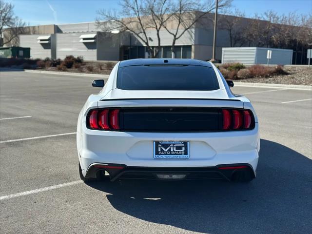 2019 Ford Mustang EcoBoost Fastback