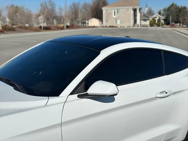 2019 Ford Mustang EcoBoost Fastback