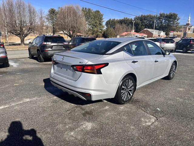 2024 Nissan Altima SV FWD