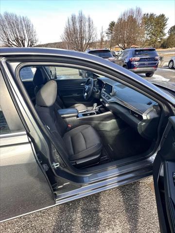 2024 Nissan Altima SV FWD