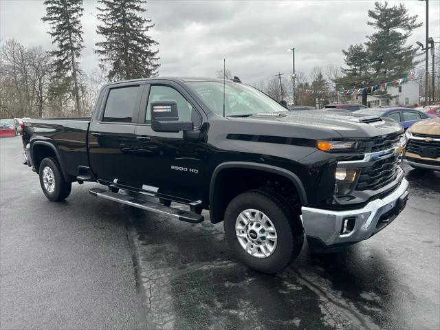 2025 Chevrolet Silverado 2500HD 4WD Crew Cab Long Bed LT