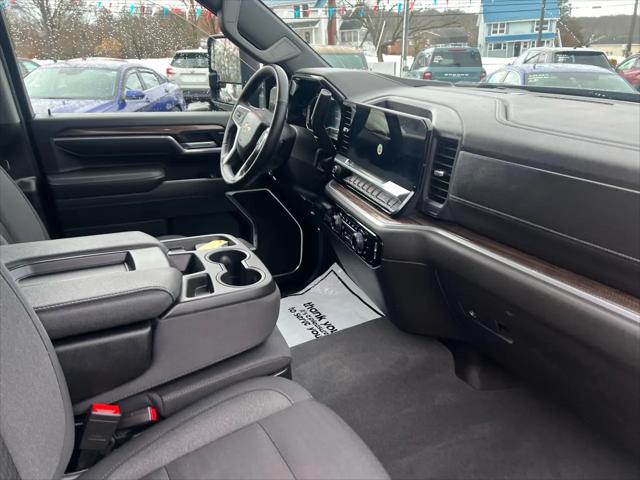 2025 Chevrolet Silverado 2500HD 4WD Crew Cab Long Bed LT