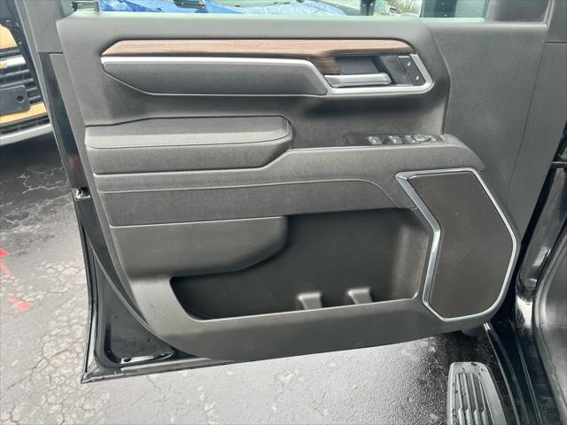 2025 Chevrolet Silverado 2500HD 4WD Crew Cab Long Bed LT