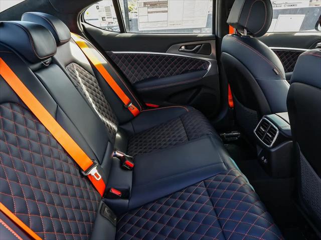 2026 Genesis G70 3.3T Prestige Graphite