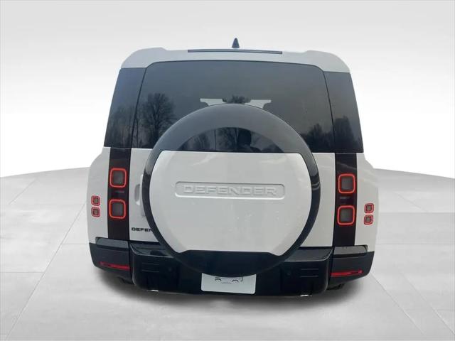 2026 Land Rover Defender P300 S