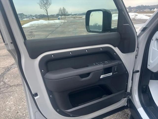 2026 Land Rover Defender P300 S