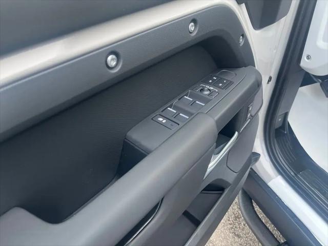 2026 Land Rover Defender P300 S