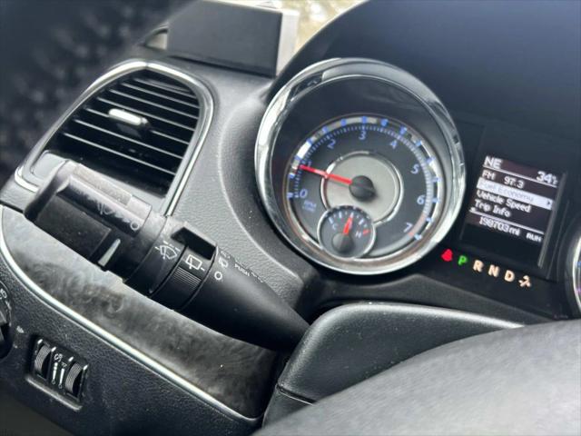 2016 Chrysler Town & Country Touring