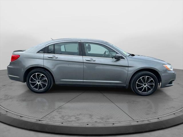 2012 Chrysler 200 LX